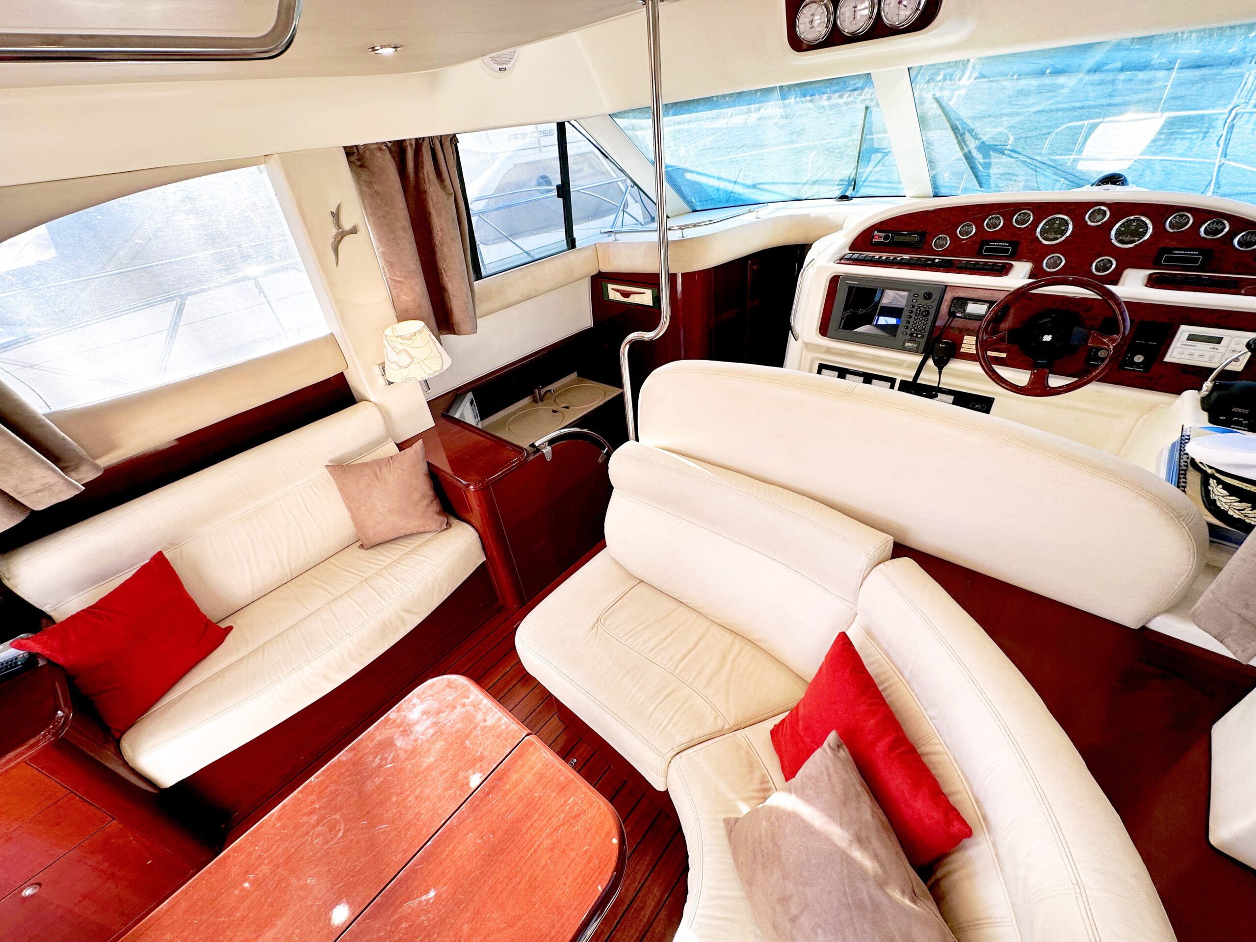 Prestige 36 Port camargue