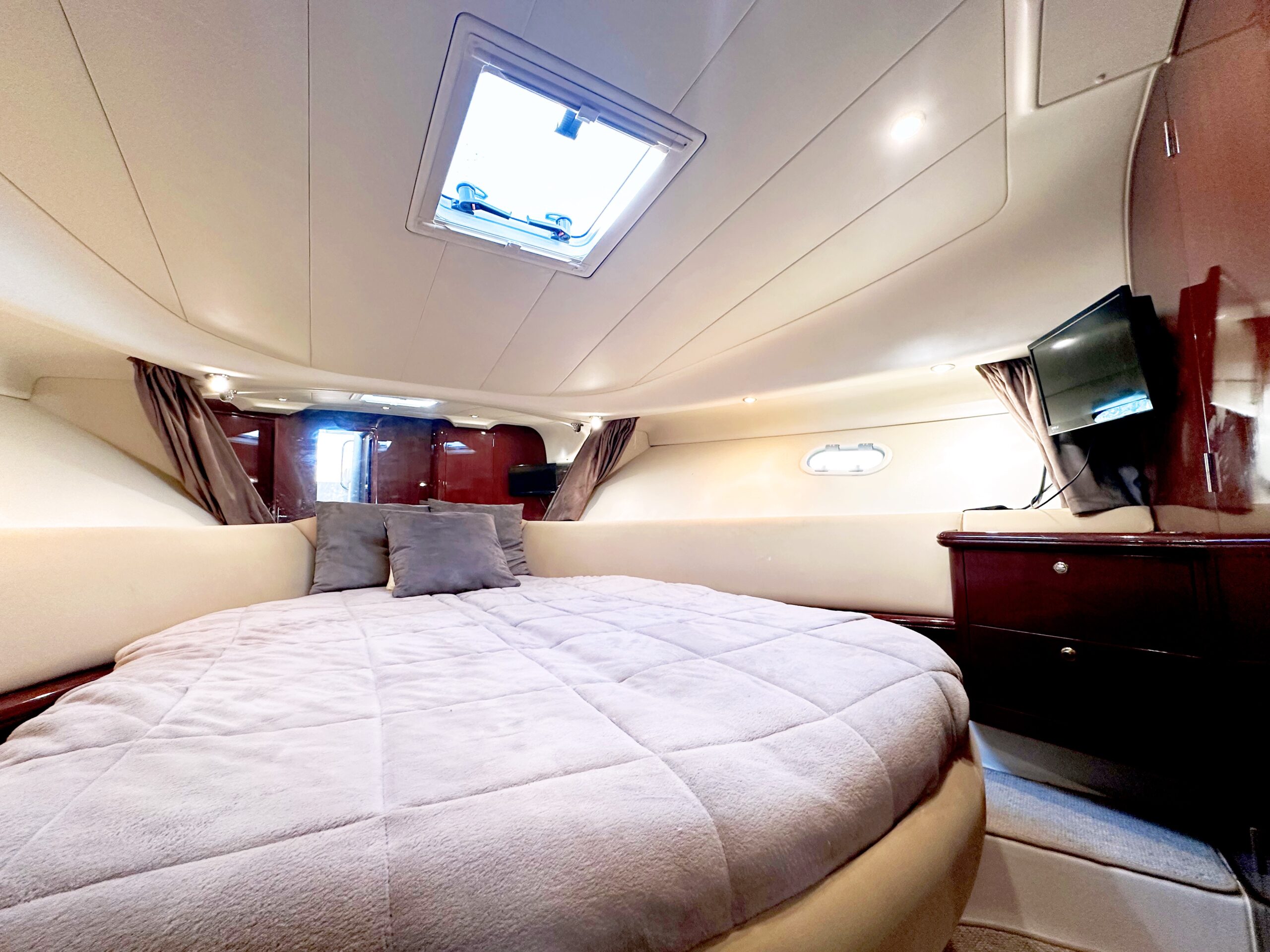 Prestige 36 Port camargue
